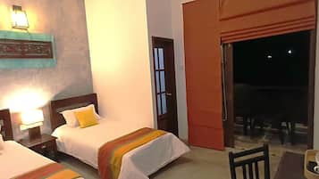 1 chambre, coffres-forts dans les chambres, fer et planche Ă repasser