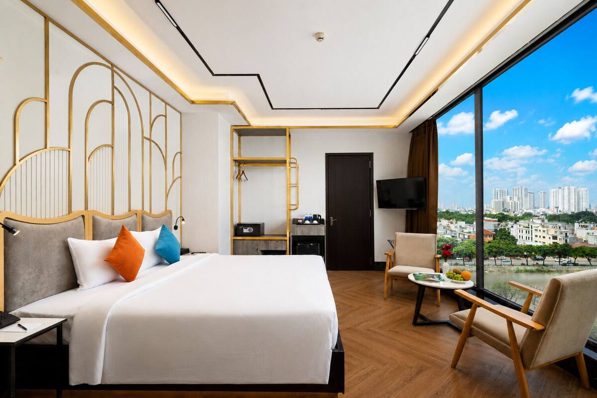 Grand Deluxe Double River View Free 1 signature cocktail | 무료 WiFi