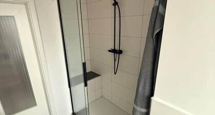 Zentrale Whg Kasseler Süden mit MEGA Dachterasse