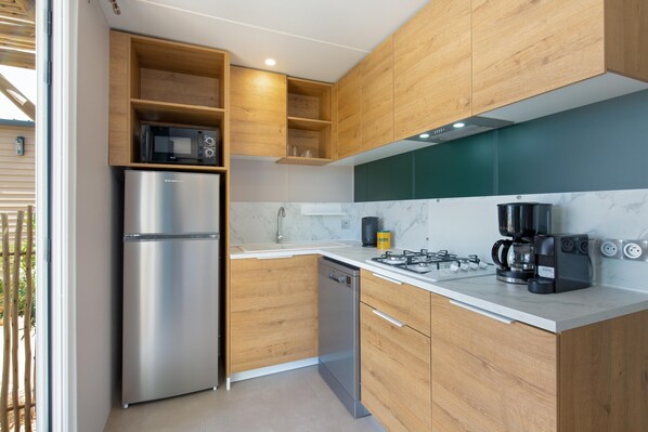 Mobile Home | Private kitchen