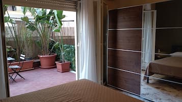 4 Schlafzimmer, Bügeleisen/Bügelbrett, Reisekinderbett, WLAN