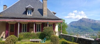 Family home in the heart of the Alps, near Lac du Bourget, Chambéry, Savoie