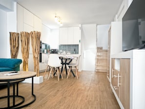 Dining room - La Mata Beach Holiday Home (Torrevieja)
