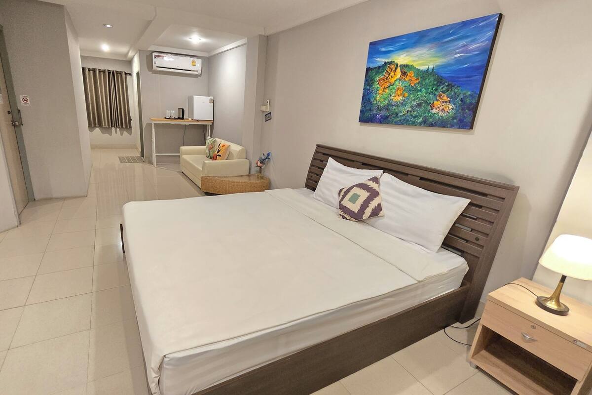 Deluxe eenpersoonskamer, uitzicht op de stad | Gratis wifi