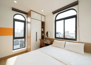 Apartment, 1 Bedroom, City View