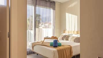 Family Studio Suite, Balcony, Sea View