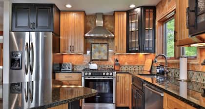 Meyer Chalet de Esqui at Topridge | Ski-In/Out 4BR Bear Mtn Retreat w/ Pool & Fireplace