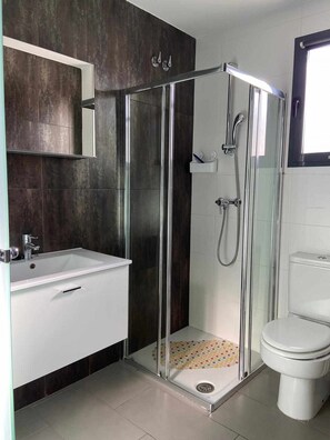 Apartment | Bathroom