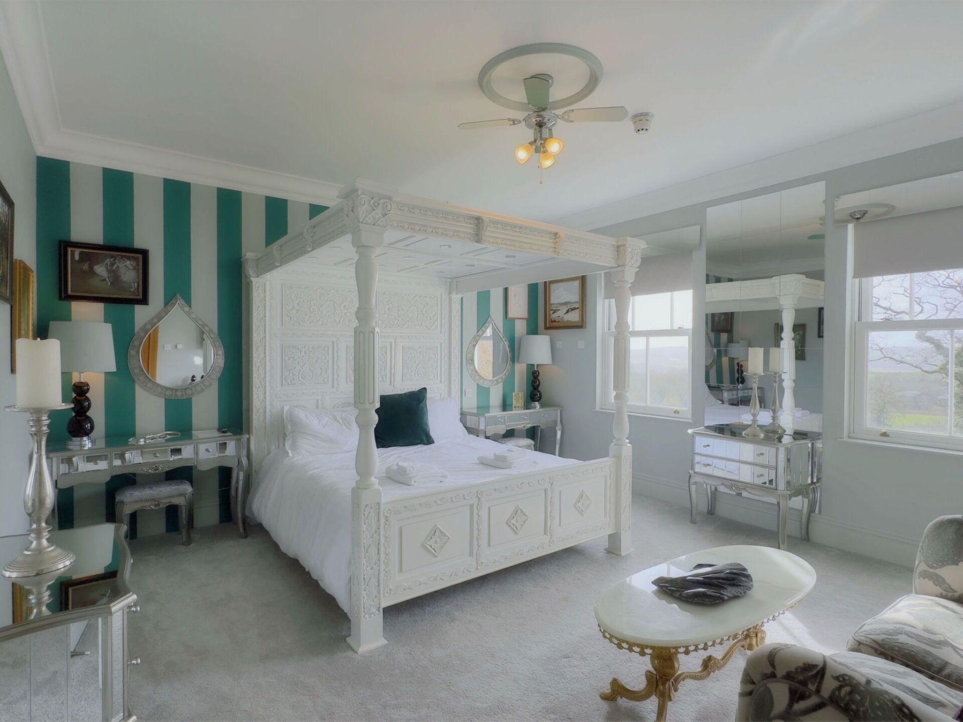 11 bedrooms, travel cot, free WiFi, bed sheets