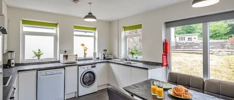 Microwave, oven, dishwasher