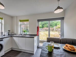 Microwave, oven, dishwasher