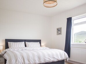 2 Schlafzimmer, Reisekinderbett, kostenloses WLAN