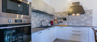 Beautiful apartment for 7 people with A/C, WIFI, pets allowed and parking