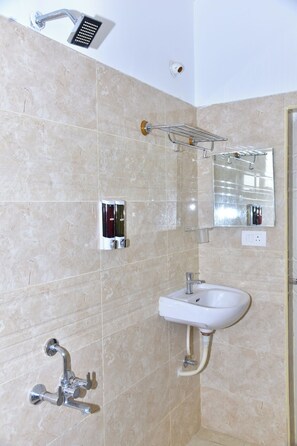 Standard Room | Bathroom | Towels, soap, shampoo - VRB HOTEL AND RESTAURANT (Doddaballapur)