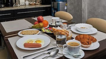 Daily continental breakfast for a fee
