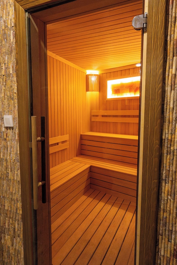 Behandlungsräume für Paare, Sauna, Dampfbad, Türkisches Bad/Hamam