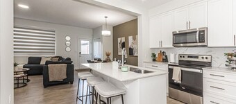 Escape in Style/King Bed/Disney/Near WEM