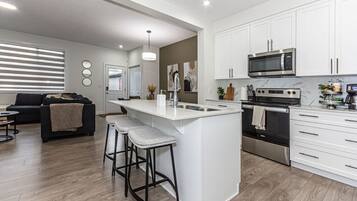 Microwave, oven, stovetop, dishwasher