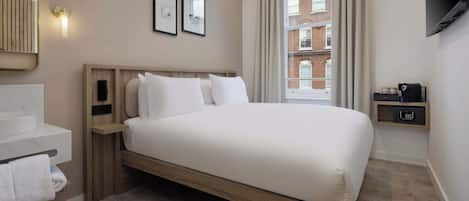 The Roost | Free WiFi, bed sheets