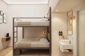 Quadruple Room, Mobility Accessible | Free WiFi
