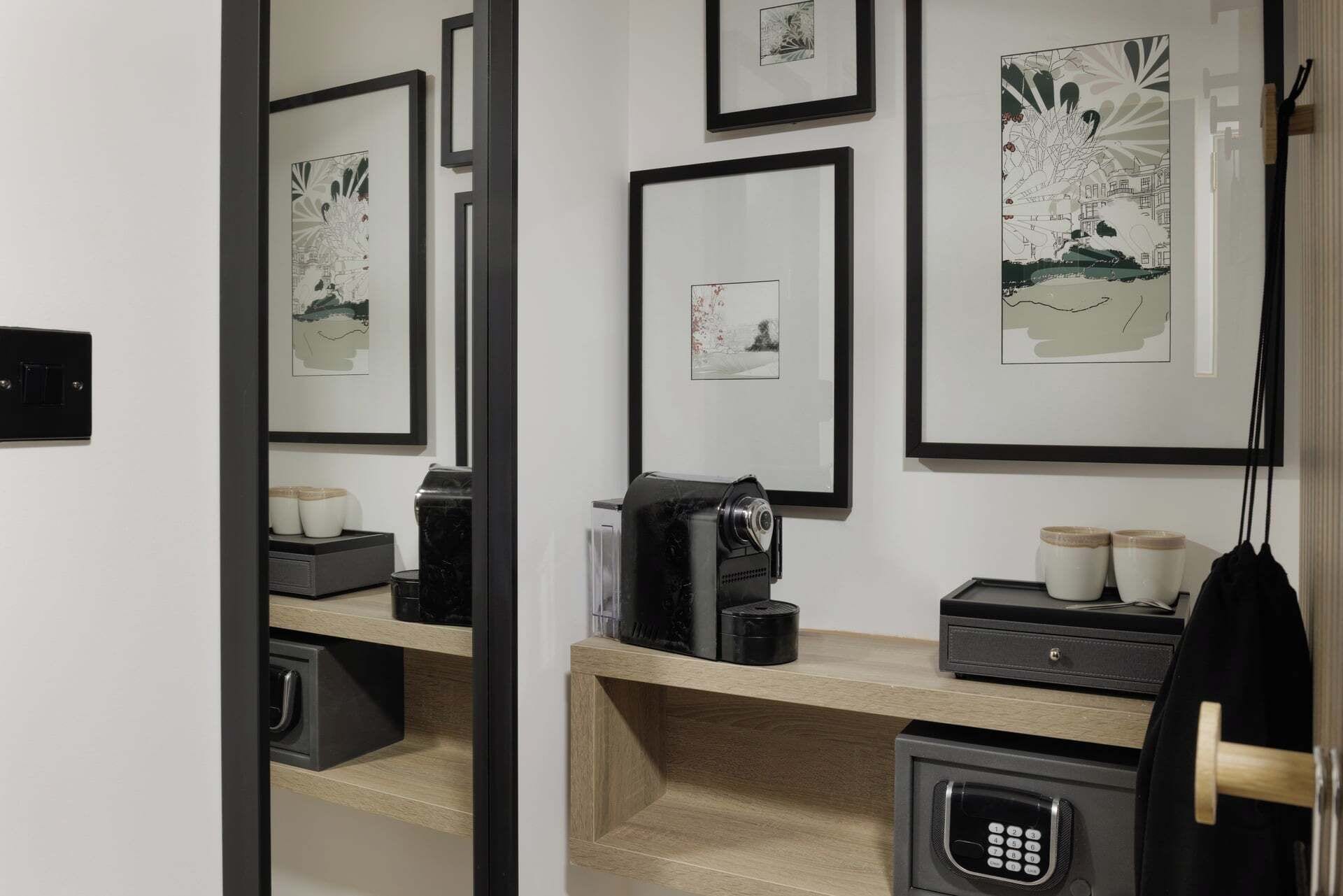 免费 WiFi、床单