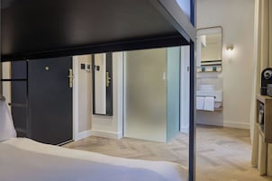 The Accessible Nest for 4