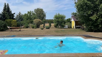 Utomhuspool