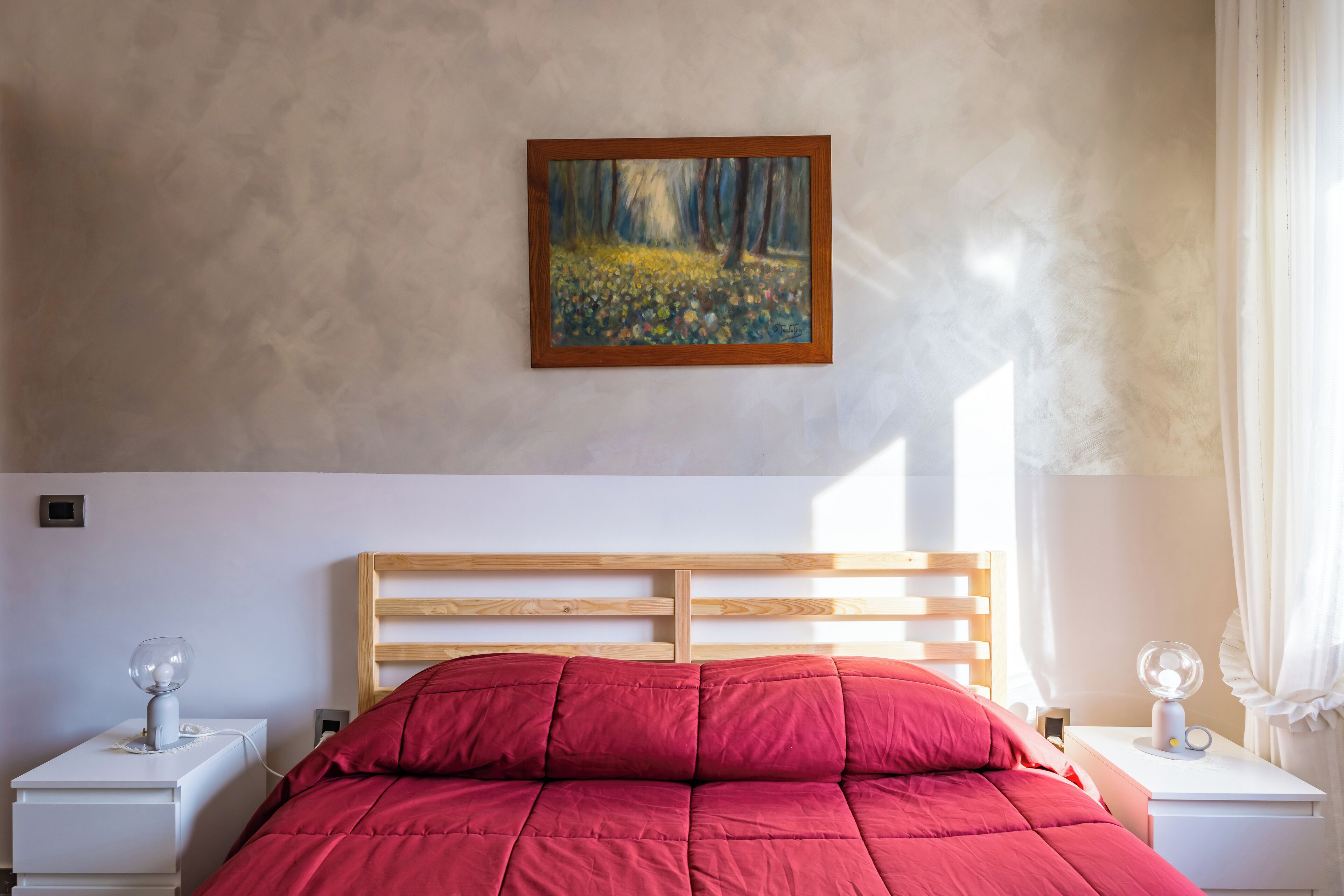 1 bedroom, bed sheets