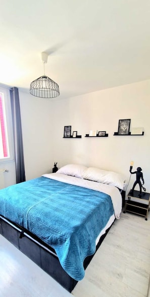 2 habitaciones, wifi gratis y ropa de cama