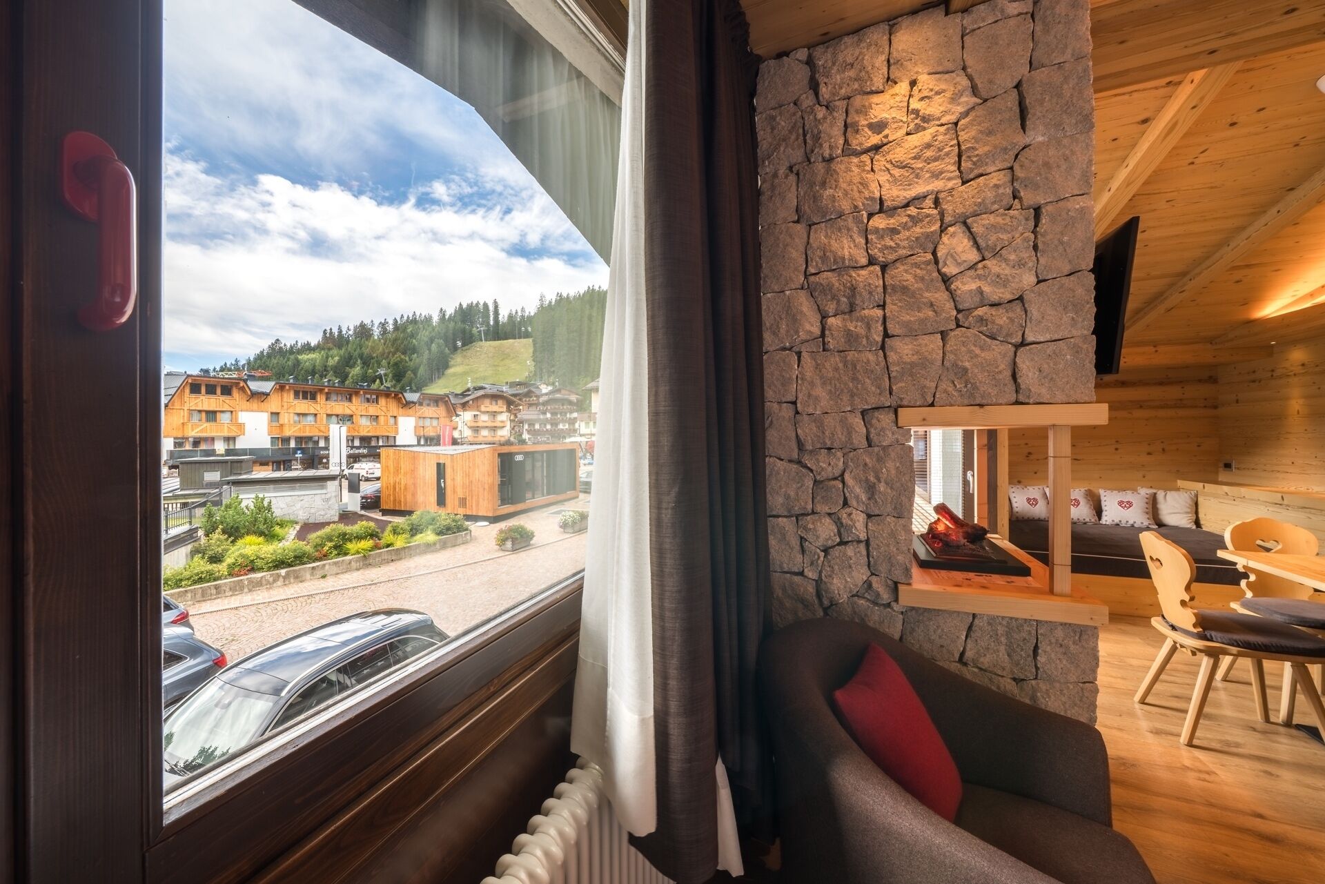 木屋 | 客房内保险箱、免费 WiFi