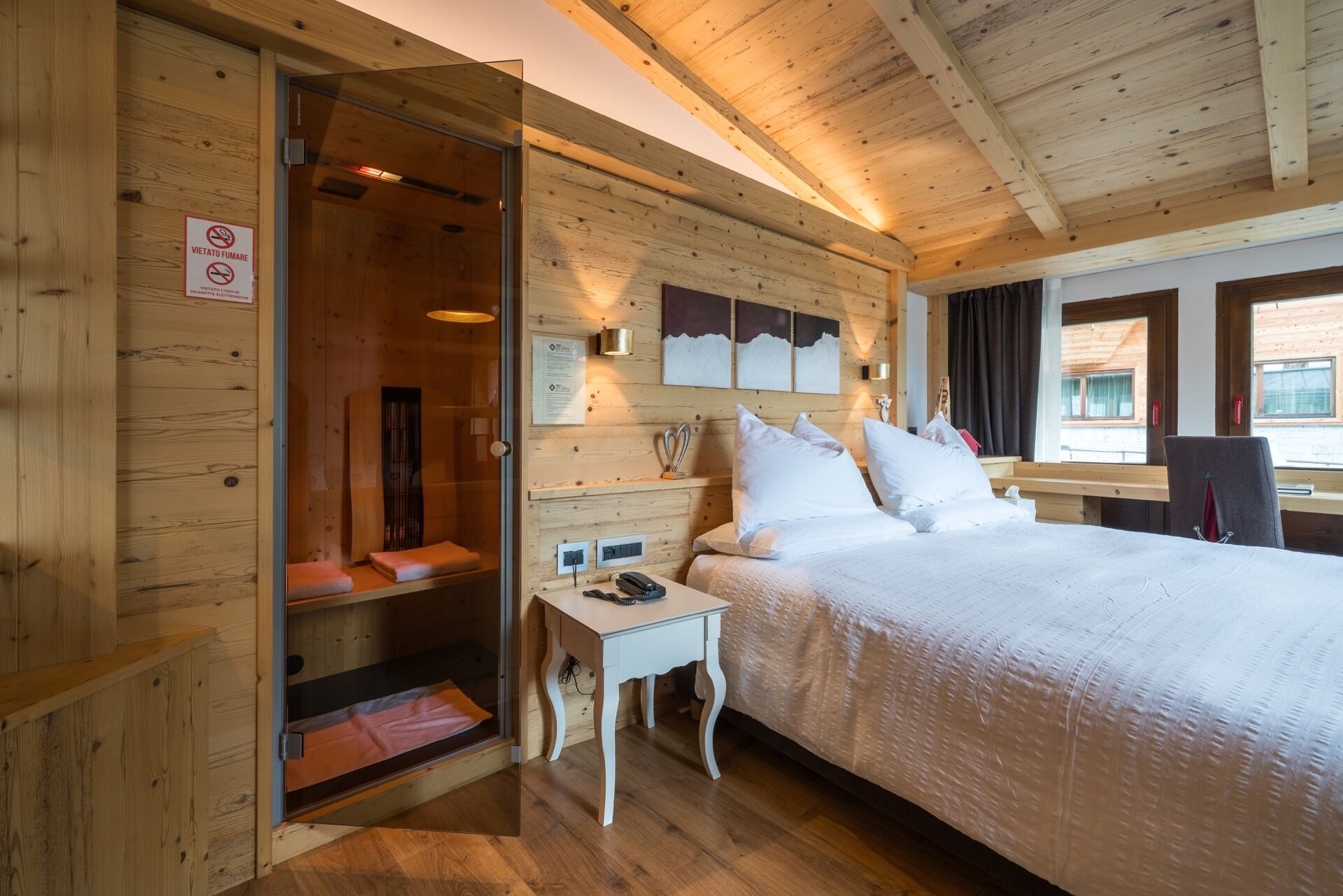 Alpehytte | Pengeskab på værelset, gratis Wi-Fi