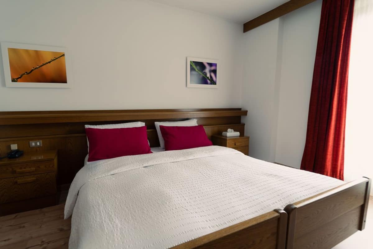 Double or Twin Room, Balcony | In-room safe, free WiFi