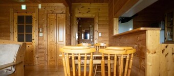 Powder Hut