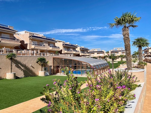 Modern Home Near Playa Flamenca