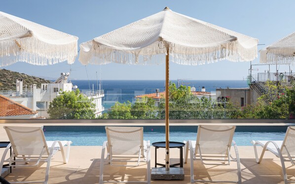 Luxury Villa, Sea View | Private pool