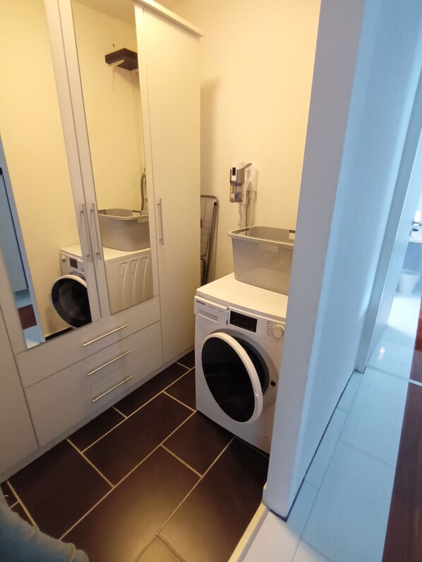 Appartement, 3 chambres, fumeurs, balcon | Intérieur