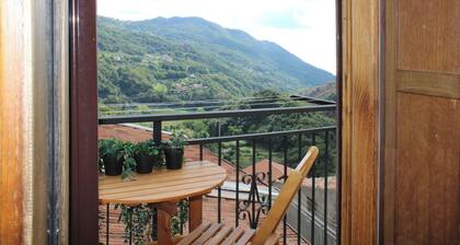 Lumira Vista – Panoramische Maisonette im historischen Dorf