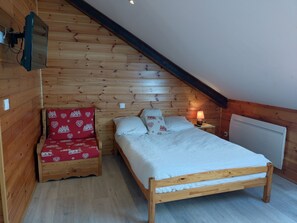 Lit parapluie, Wi-Fi gratuit, draps fournis