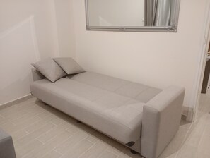 Interior - Home & Garden with free parking close to Olympic Stadium (Nea Ionia)