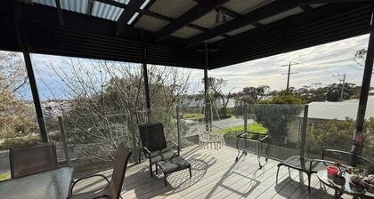 A stylish, family and pet friendly beach retreat near everything!