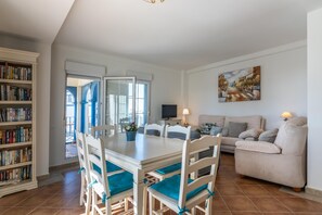 Apartment | Living room