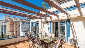 Apartment | Outdoor dining - Apartment 100m From Beach (Ayamonte)