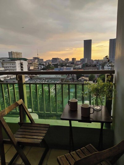 Windsong Suite Unli Netflix & Disney Roofdeck View