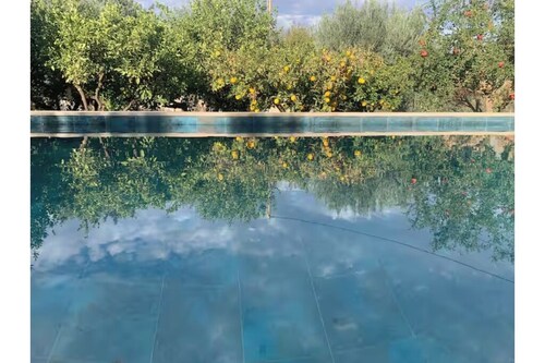 Traditional country house with private pool