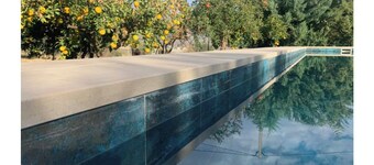 Traditional country house with private pool