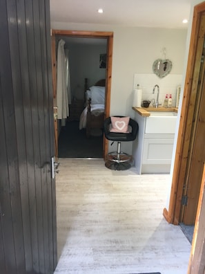 2 soverom, strykejern/-brett, wi-fi og sengetøy