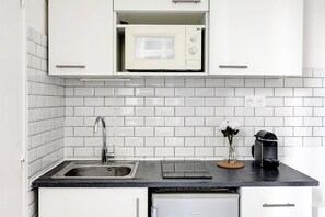 City Studio, 1 Double Bed, Non Smoking | Private kitchen | Espresso maker, coffee/tea maker, electric kettle, toaster - Cozy Studio by the Eiffel Tower - For 2 (Paris)