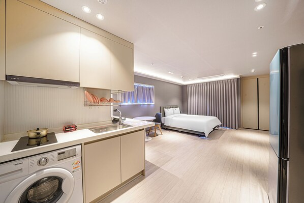 Quarto casal luxo | Escrivaninha, Wi-Fi de cortesia