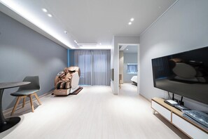 Luxury Suite | Desk, free WiFi - JIncheon hotel hue (Jincheon)