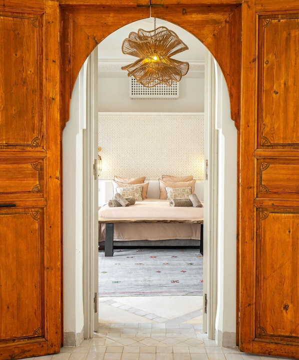 Suite, Non Smoking | In-room safe, blackout drapes, soundproofing, free WiFi - Riad Malaika Marrakech (Marrakech)